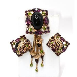 Vintage Purple Green Rhinestone Brooch Earrings Set Dangle Gold Tone